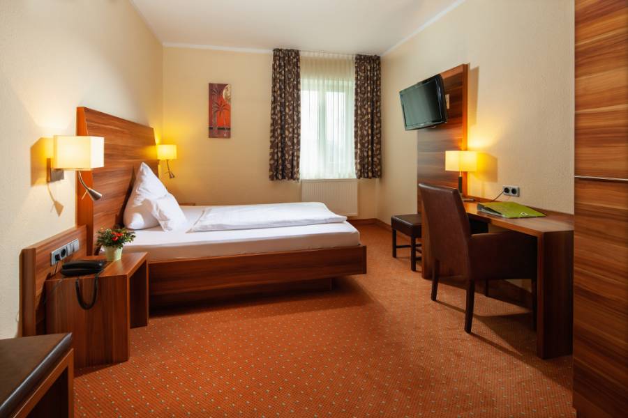 img_4817_1024.jpg img_4817_1024.jpg